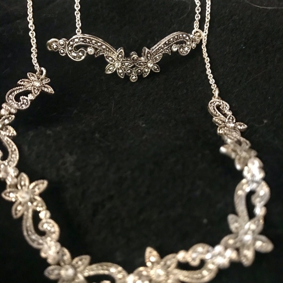 Pretty Necklace and Bracelet Set - Picture 9 of 9